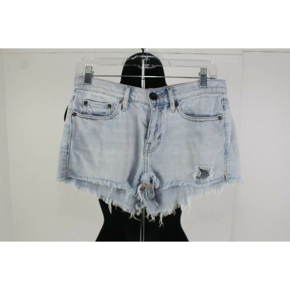 ladies TNA jean shorts size 29